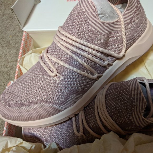 Fabletics Shoes - Fabletics Rosebloom Sock Knit Performance Shoes